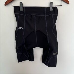 Louis Garneau Women’s Black Cycling Apparel with Padding Size M